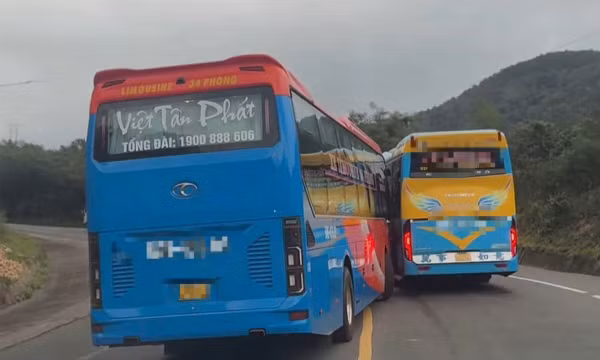 Xử phạt tài xế xe khách Việt Tân Phát vượt ẩu trên đèo ở Gia Lai