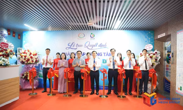 Thành lập Trung tâm Hỗ trợ Sinh sản và Di truyền, Bệnh viện Sản Nhi Quảng Ninh 