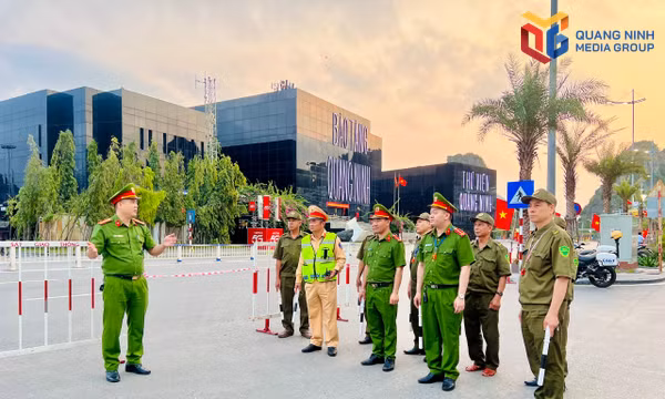 Xóa điểm nóng, xây dựng địa bàn bình yên