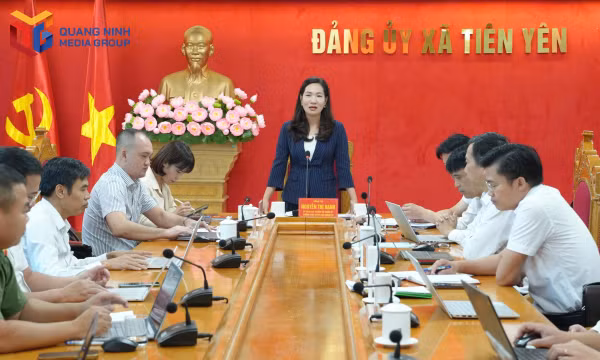 Ban Tuyên giáo Thành ủy làm việc với Ban Thường vụ Đảng ủy xã Tiên Yên 