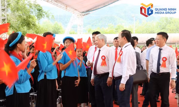 Thanh niên trong kỷ nguyên mới vững lý tưởng, giàu khát vọng cống hiến - Bài 5: Hiện thực hoá mục tiêu phát triển đất nước phồn vinh, hạnh phúc