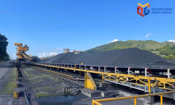 Công ty Tuyển Than Cửa Ông tăng tốc thi đua sản xuất những tháng cuối năm 2026.