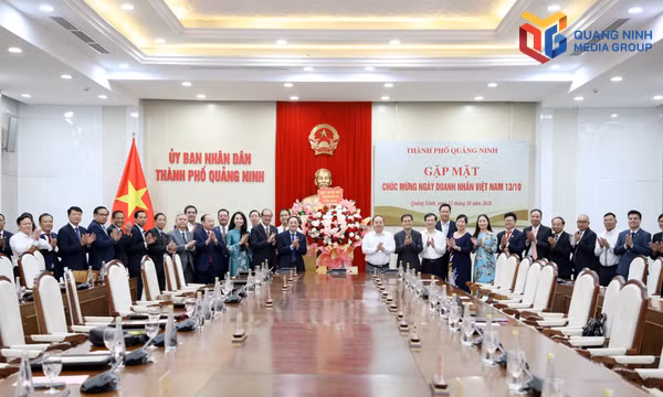 Quảng Ninh đồng hành cùng doanh nghiệp hiện thực hóa khát vọng phát triển