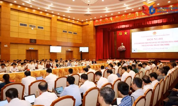 Khơi thông thể chế, mở rộng không gian phát triển