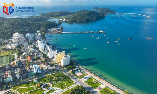 Diện mạo Cô Tô không ngừng đổi thay.