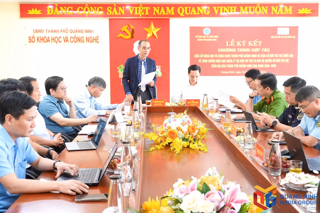 TS. Nguyễn Hữu Cẩn, Quyền Viện trưởng Viện Sở hữu trí tuệ Quốc gia, phát biểu ý kiến về các nội dung trọng tâm trong chương trình hợp tác.