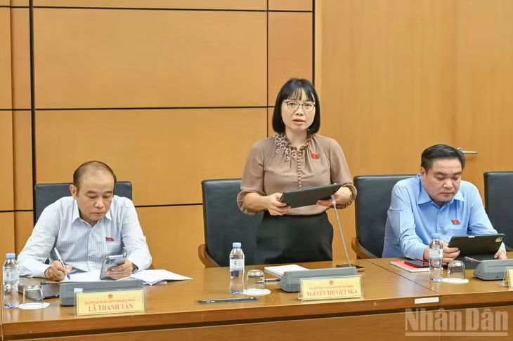 Đại biểu Quốc hội Nguyễn Thị Việt Nga. (Ảnh: THỦY NGUYÊN)