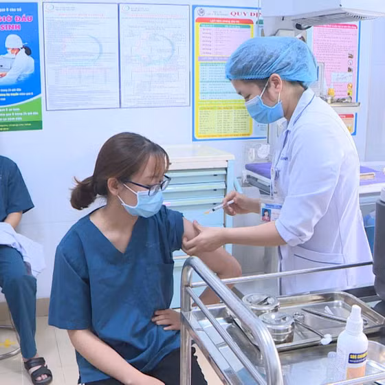 Quảng Ninh hưởng ứng tuần lễ tiêm chủng thế giới 2021