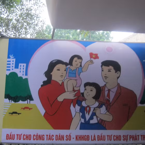 Nâng cao chất lượng dân số qua truyền thông nhóm nhỏ tại thị xã Quảng Yên