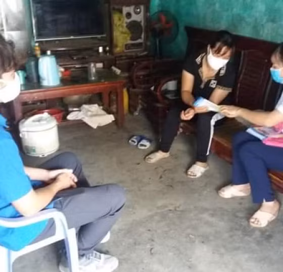 Tư vấn hộ gia đình về DS/KHHGĐ, cách làm của TP Hạ Long