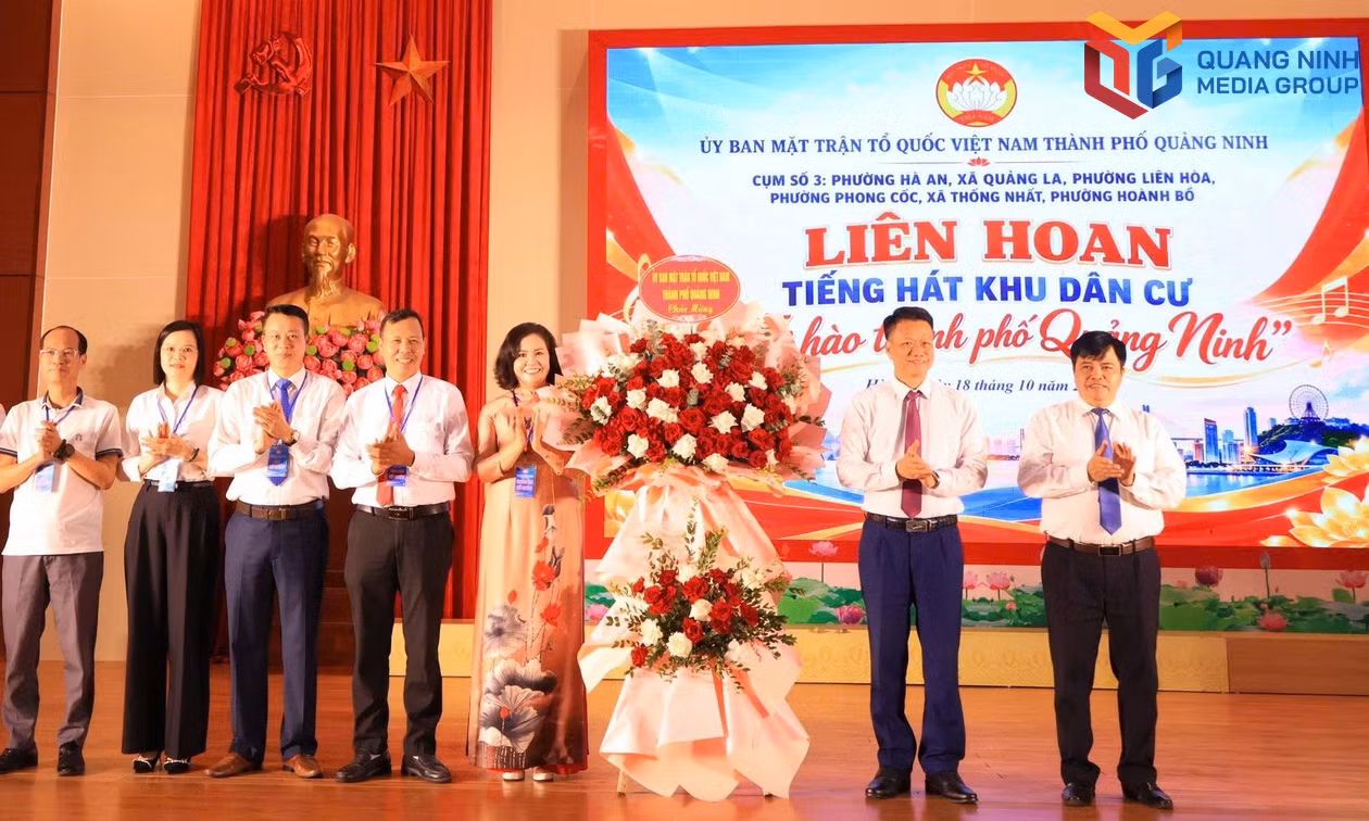 Liên hoan tiếng hát khu dân cư "Tự hào thành phố Quảng Ninh” cụm số 3