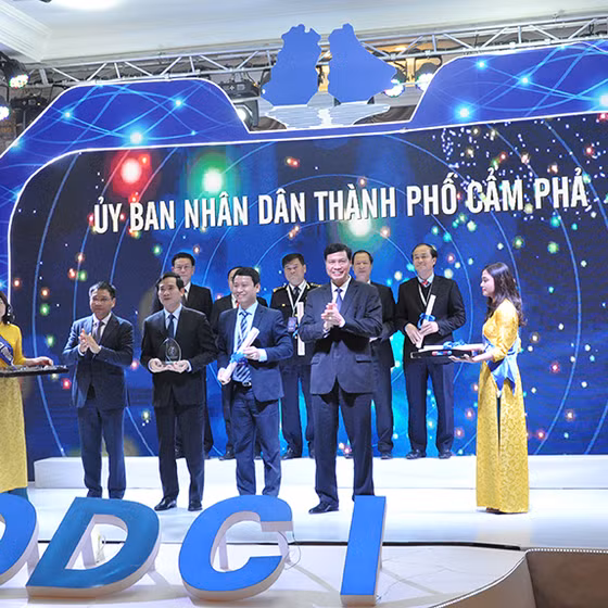 Bản tin thời sự Radio Quảng Ninh 24 giờ, ngày 18/1